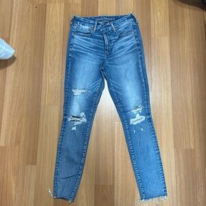 American Eagle Lu(x)e jeans